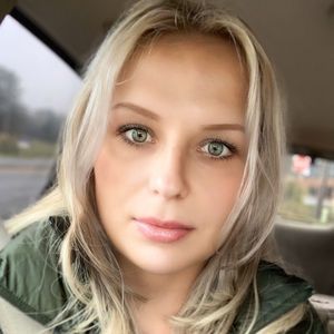 Meet your Posher, Sofiya